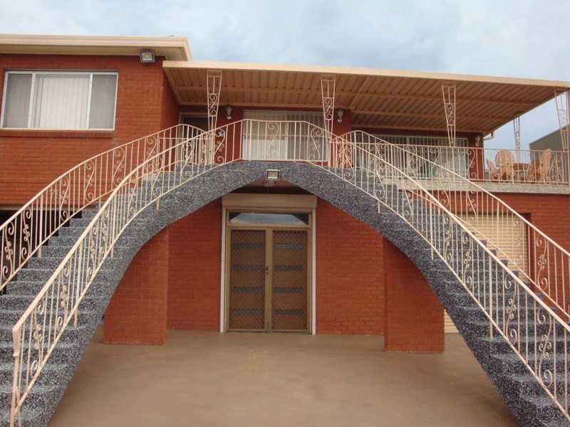 79 Swan Road, Edensor Park NSW 2176