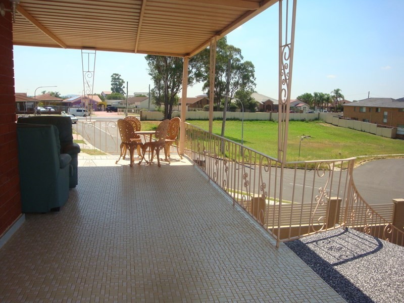 79 Swan Road, Edensor Park NSW 2176