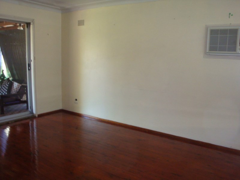 308 Smithfield Road, Fairfield West NSW 2165