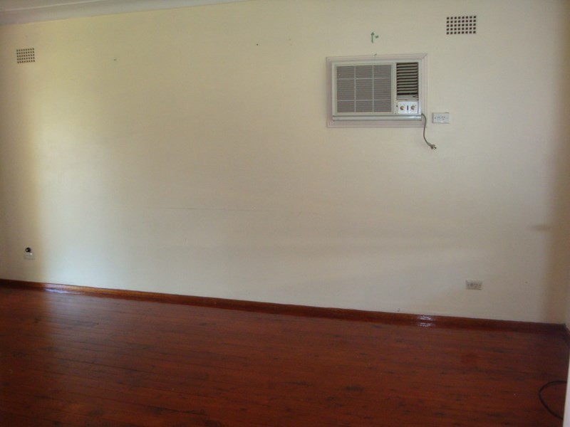 308 Smithfield Road, Fairfield West NSW 2165