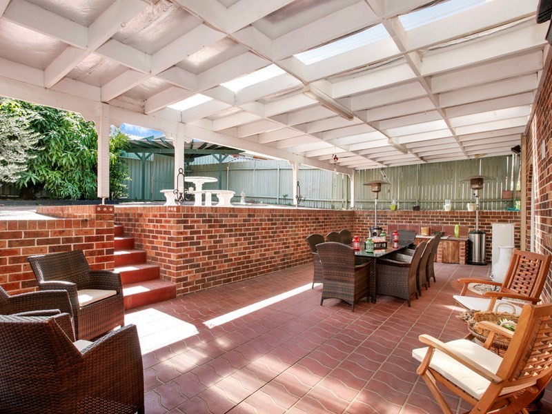 14 Holbrook Street, Bossley Park NSW 2176