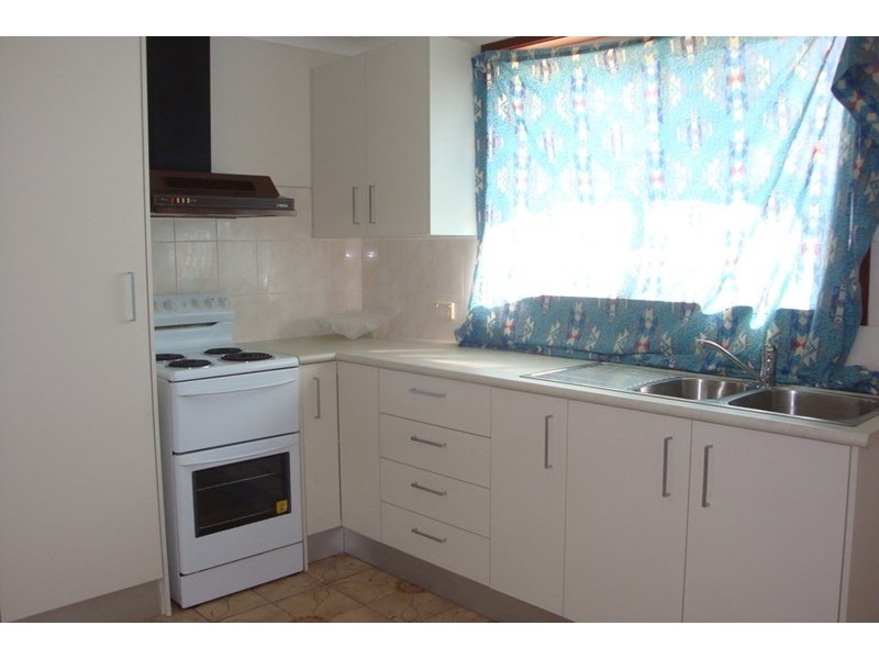 8 Pueblo Street, Greenfield Park NSW 2176