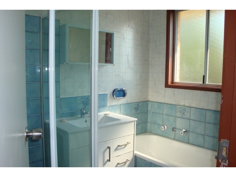 8 Pueblo Street, Greenfield Park NSW 2176