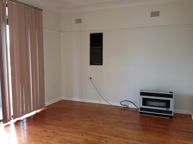 68 Grainger Avenue, Mount Pritchard NSW 2170