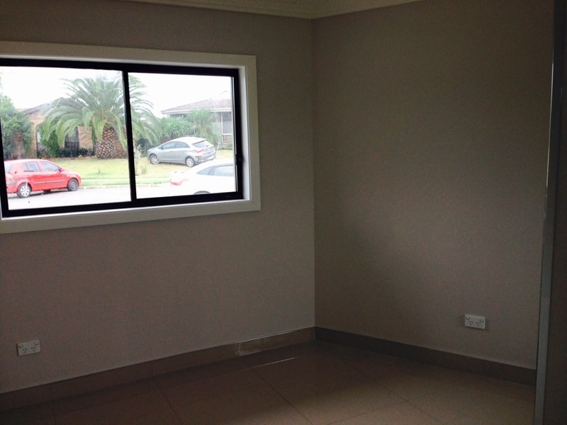 15a Condello Crescent, Edensor Park NSW 2176