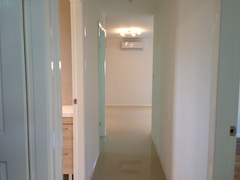 35a Stockdale Crescent, Abbotsbury NSW 2176