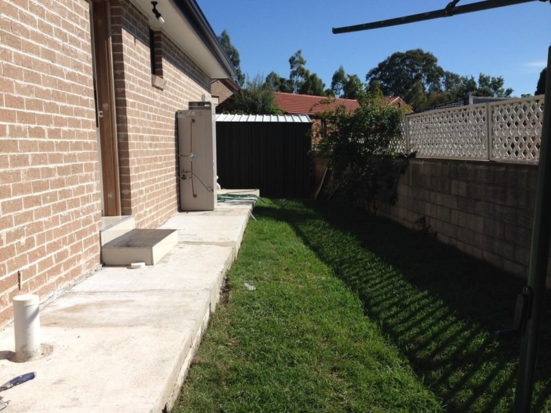 35a Stockdale Crescent, Abbotsbury NSW 2176