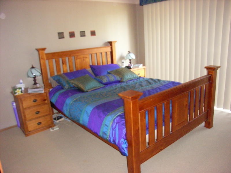 16 Christie Street, Prairiewood NSW 2176