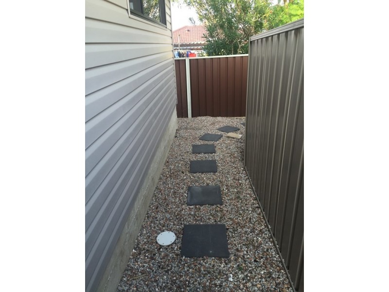 8a Lawford Street, Fairfield West NSW 2165