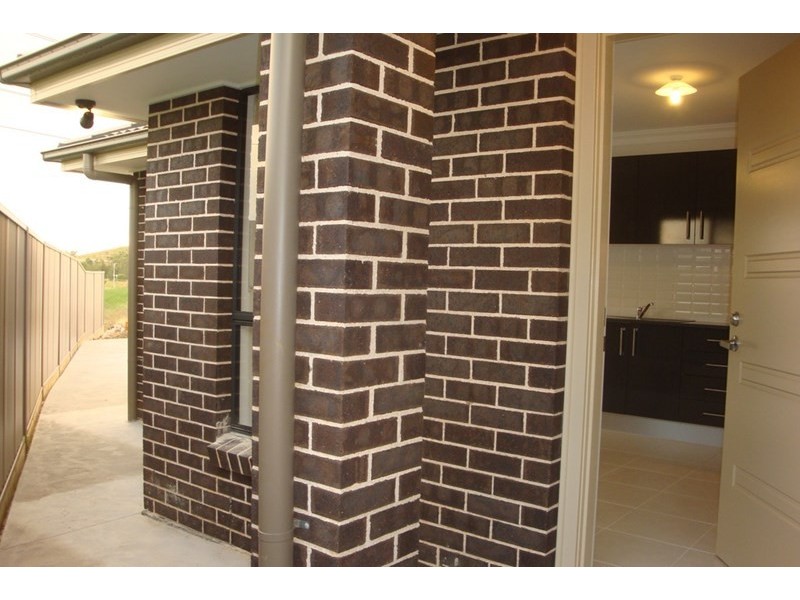 28a Domain Boulevard, Prestons NSW 2170