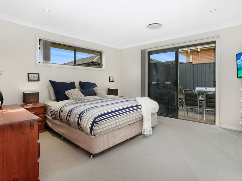 60 Hemsworth Avenue, Middleton Grange NSW 2171