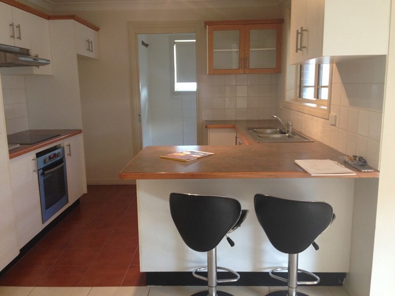 3a Duke Place, Green Valley NSW 2168