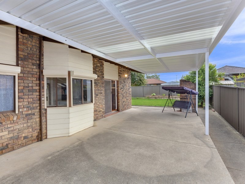 60 Roland Street, Bossley Park NSW 2176