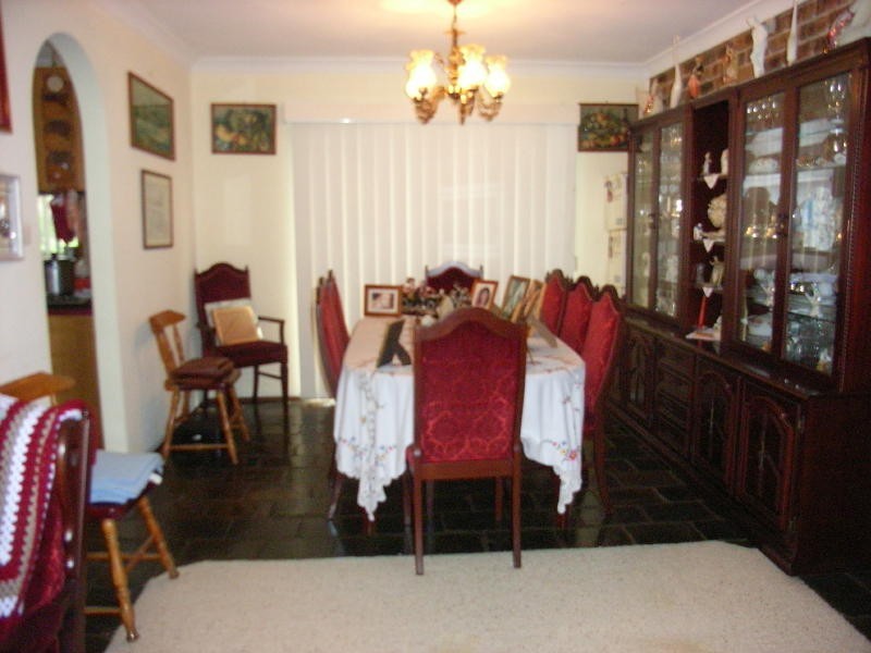 5 Mimosa Road, Bossley Park NSW 2176