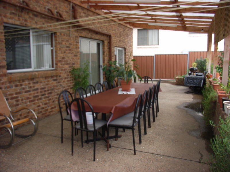 5 Mimosa Road, Bossley Park NSW 2176