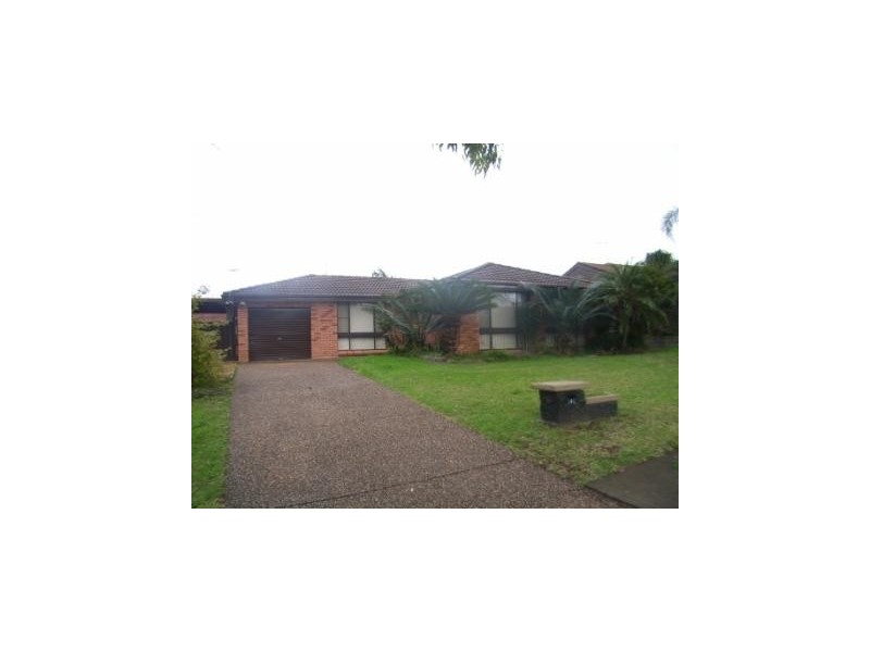 141 Sweethaven Road, Bossley Park NSW 2176