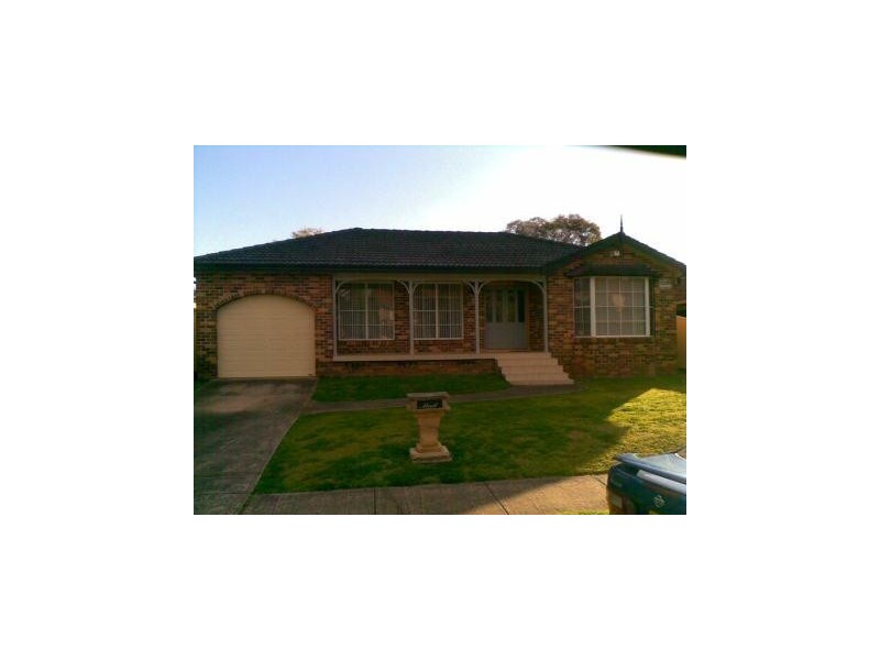 9 Mulligan Street, Bossley Park NSW 2176