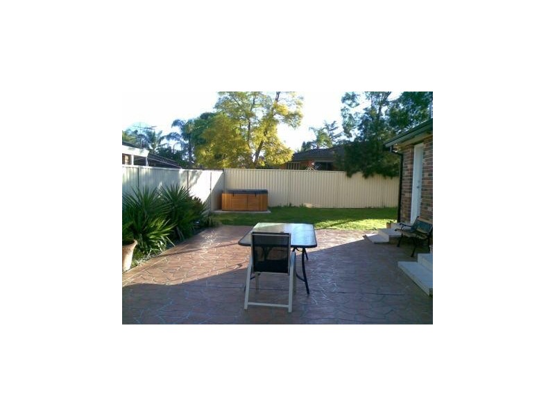 9 Mulligan Street, Bossley Park NSW 2176