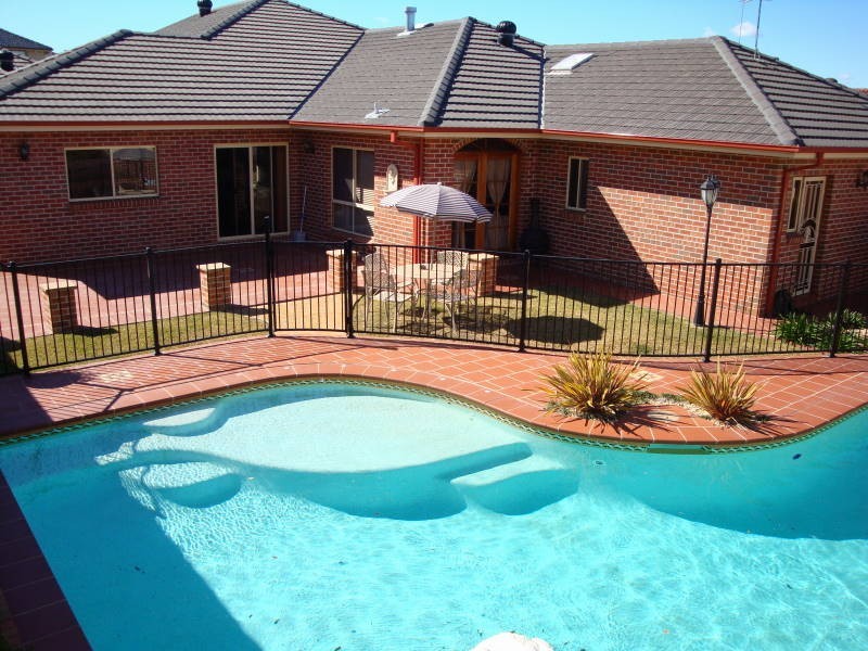 9 London Court, Cecil Hills NSW 2171