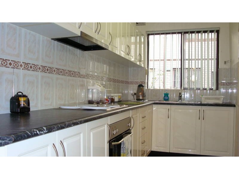 11/30-32 Wrentmore Street, Fairfield NSW 2165