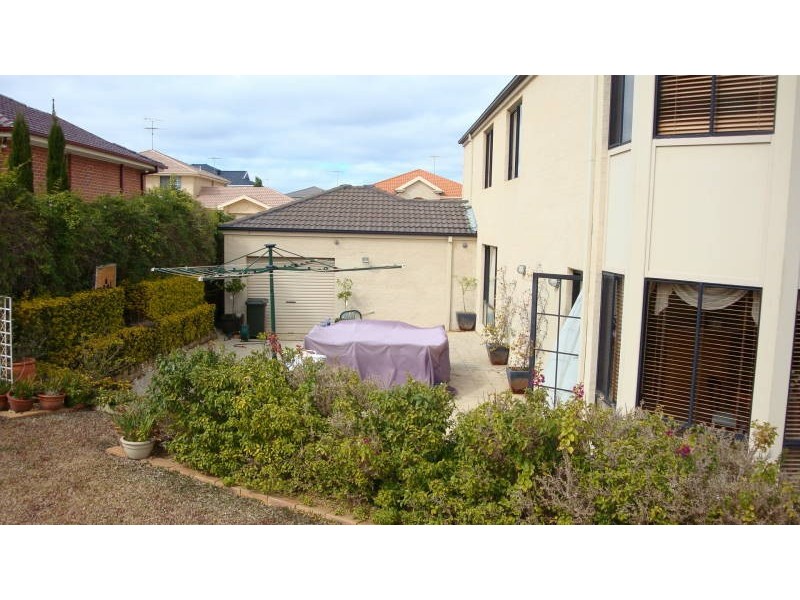 33 Clementina Circuit, Cecil Hills NSW 2171