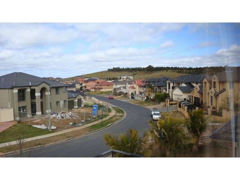 33 Clementina Circuit, Cecil Hills NSW 2171