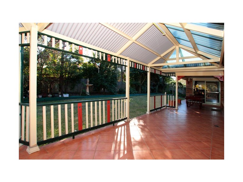 8 Gleeson Place, Abbotsbury NSW 2176