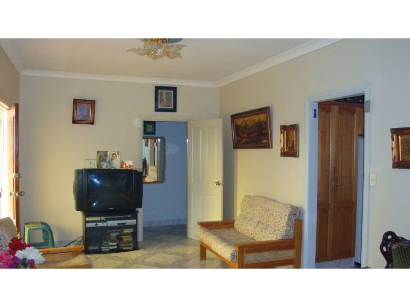 4 Brownlee Place, Mount Pritchard NSW 2170