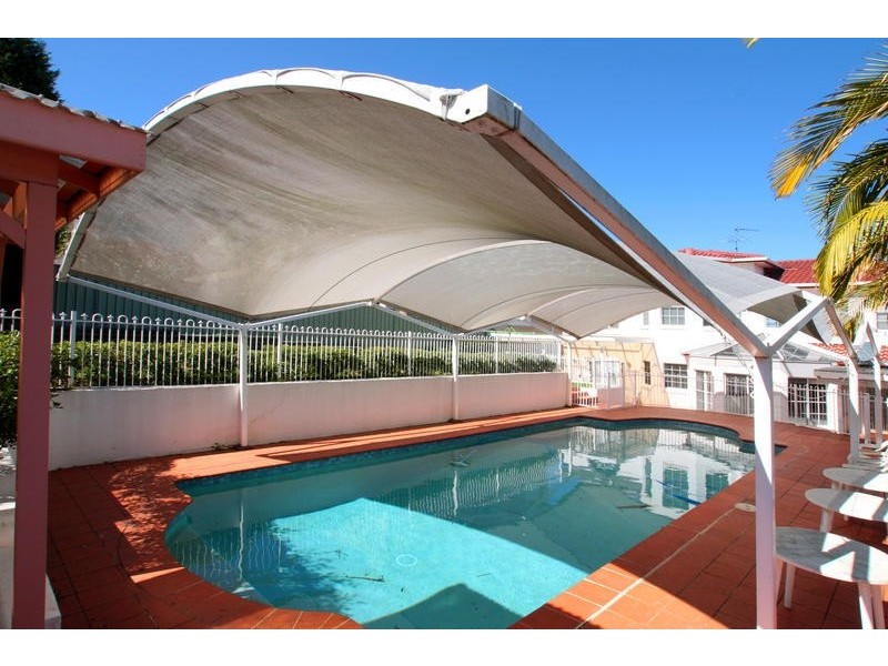 2 Moree Place, Bossley Park NSW 2176