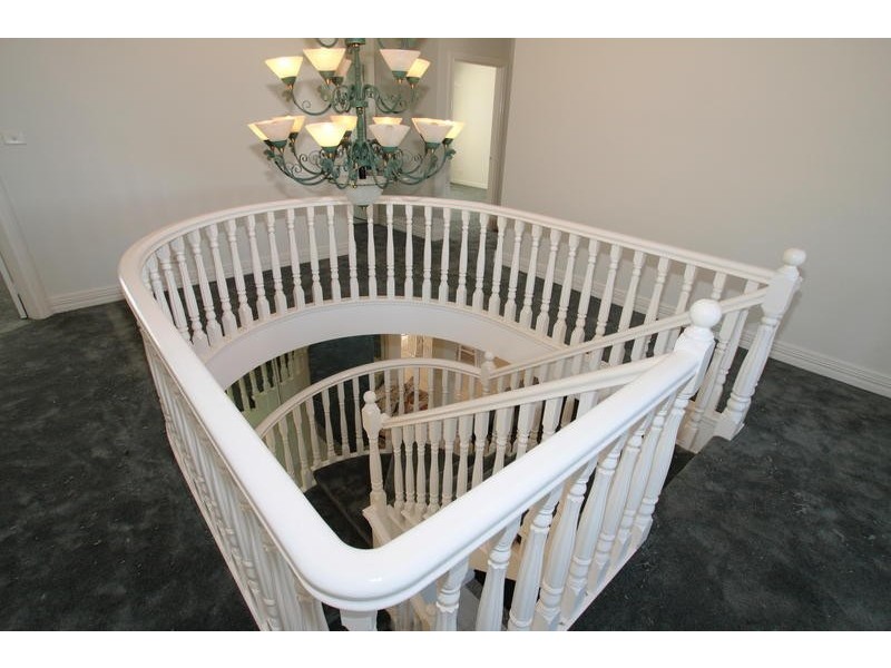 2 Moree Place, Bossley Park NSW 2176