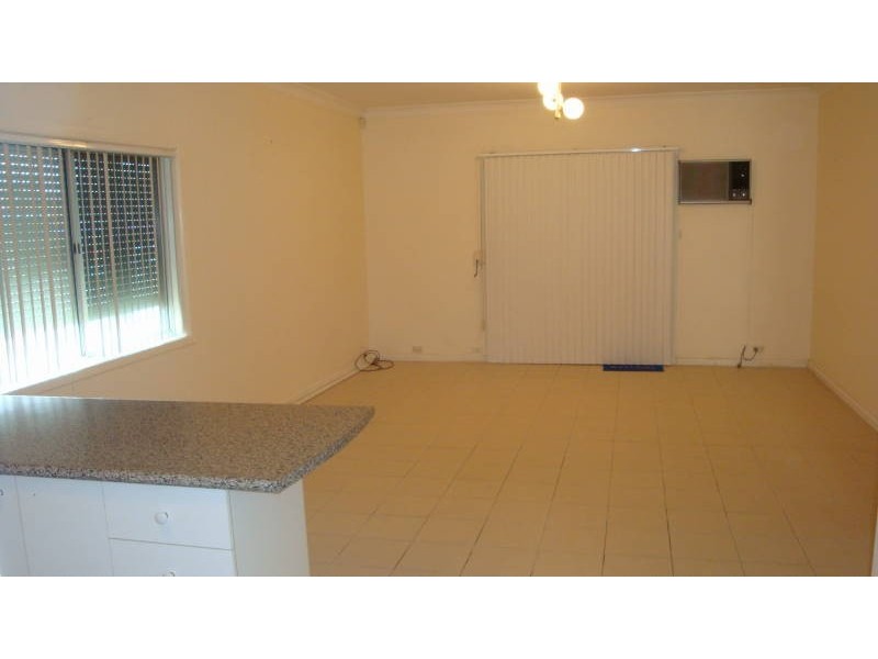 256 Brenan Street, Smithfield NSW 2164