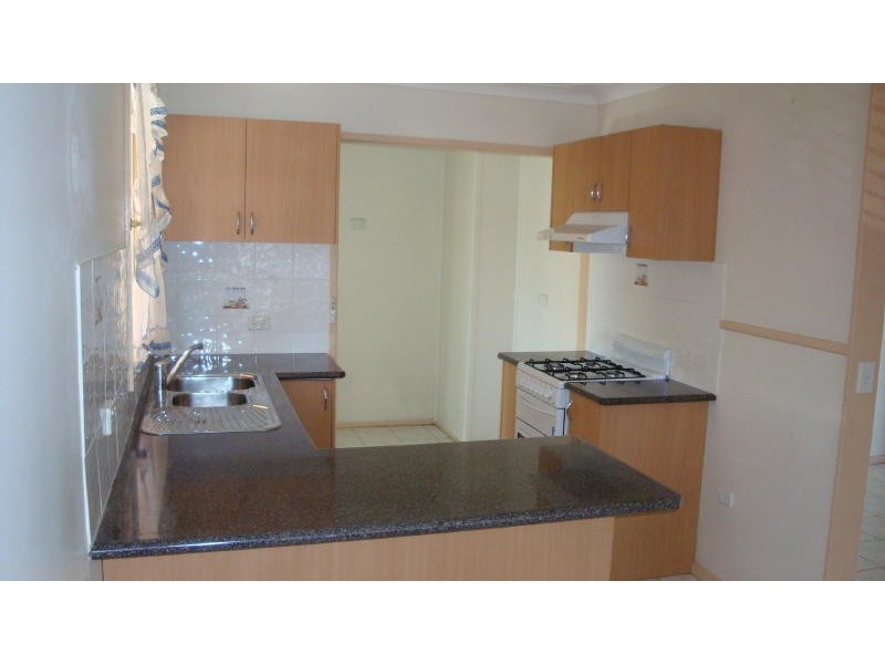 416 Hamilton Road, Fairfield West NSW 2165