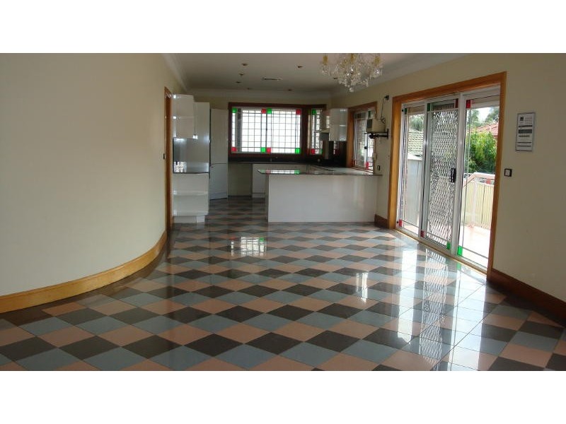 4 Rhys Place, Edensor Park NSW 2176