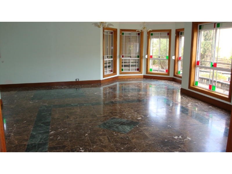 4 Rhys Place, Edensor Park NSW 2176