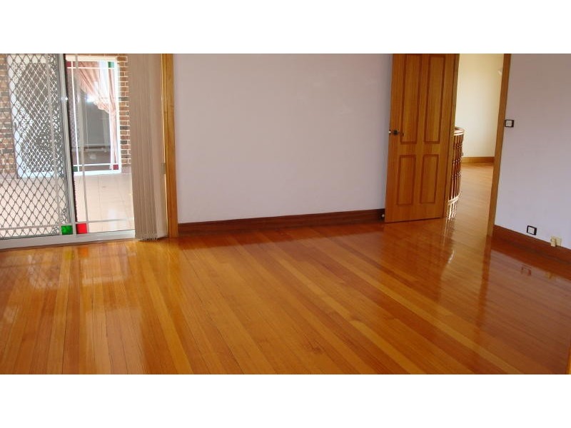 4 Rhys Place, Edensor Park NSW 2176