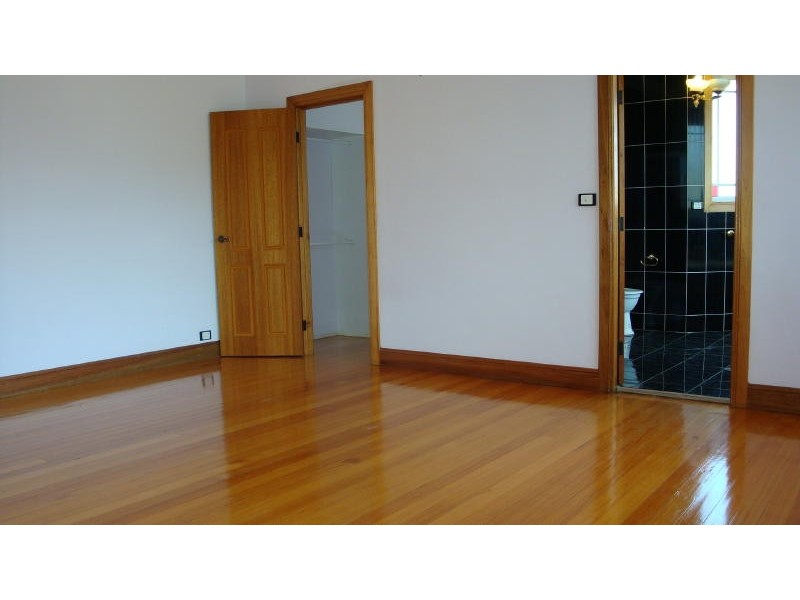 4 Rhys Place, Edensor Park NSW 2176