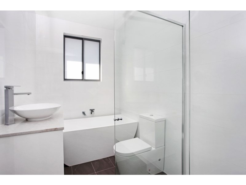 19 Mittiamo Street, Canley Heights NSW 2166