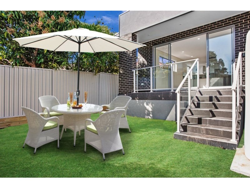 19 Mittiamo Street, Canley Heights NSW 2166