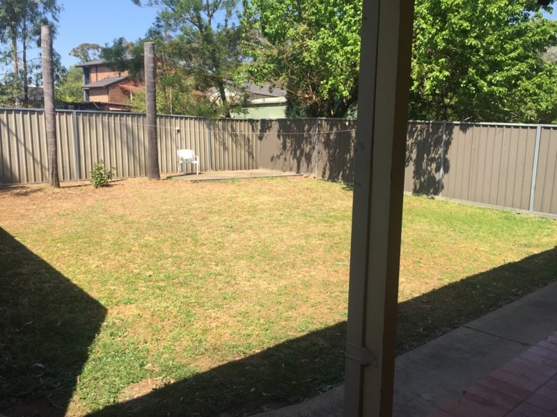 4/2 Lewers Close, Abbotsbury NSW 2176