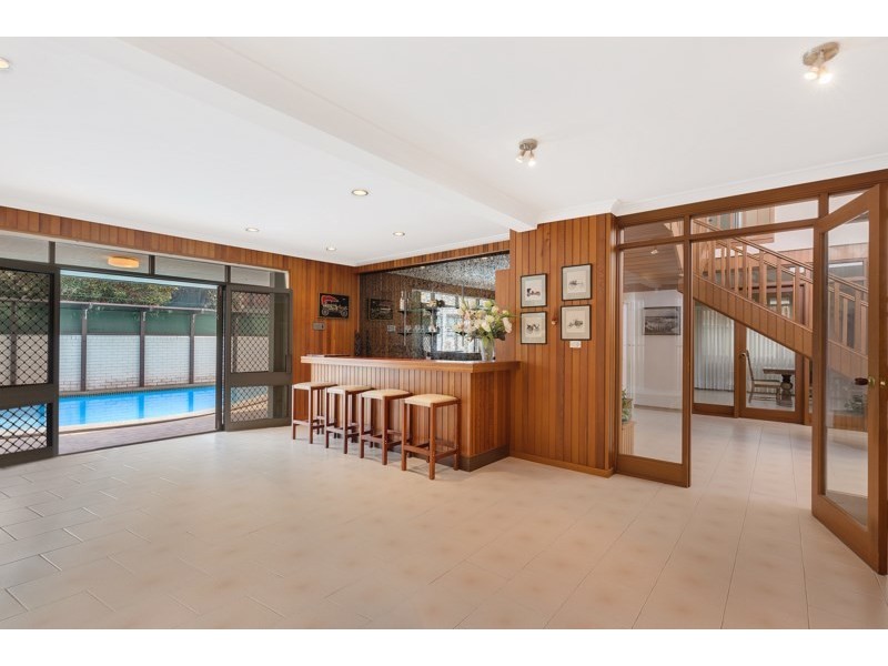 17 Corio Road, Prairiewood NSW 2176