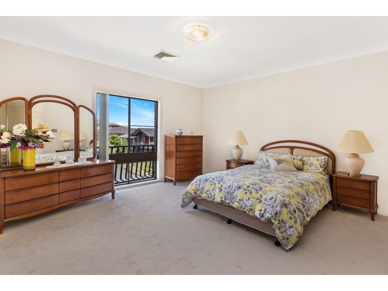 17 Corio Road, Prairiewood NSW 2176