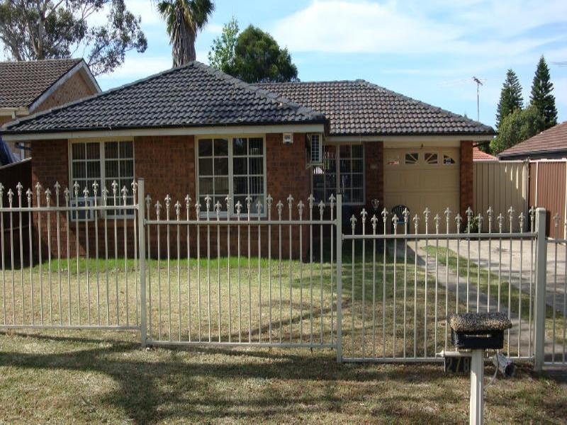 278 Mimosa Road, Greenfield Park NSW 2176