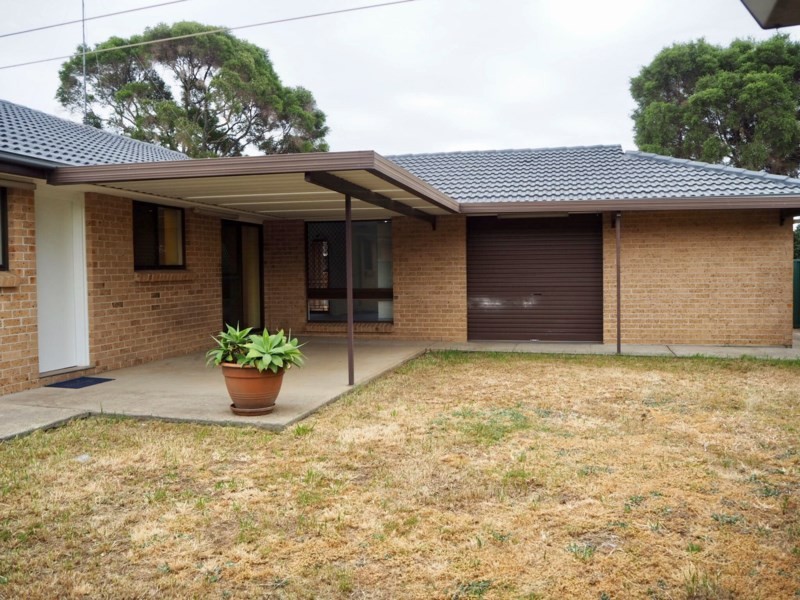 30 Rickard Road, Bossley Park NSW 2176