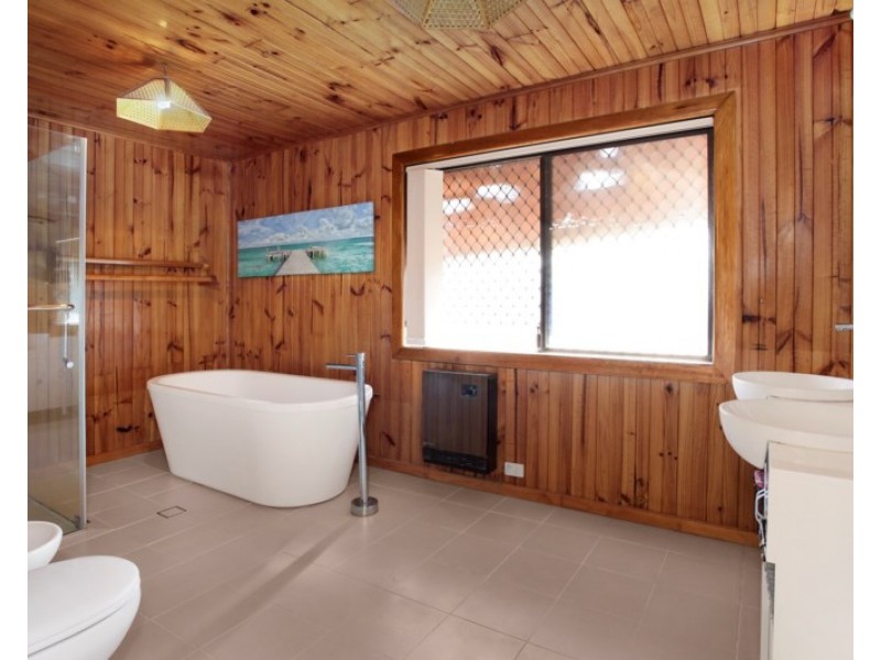 34 Mittiamo Street, Canley Heights NSW 2166