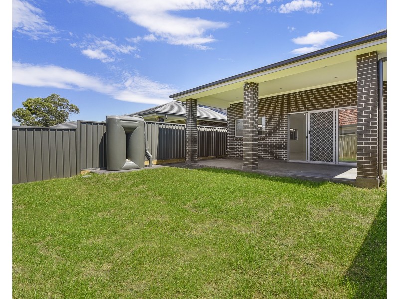 609 Smithfield Road, Greenfield Park NSW 2176