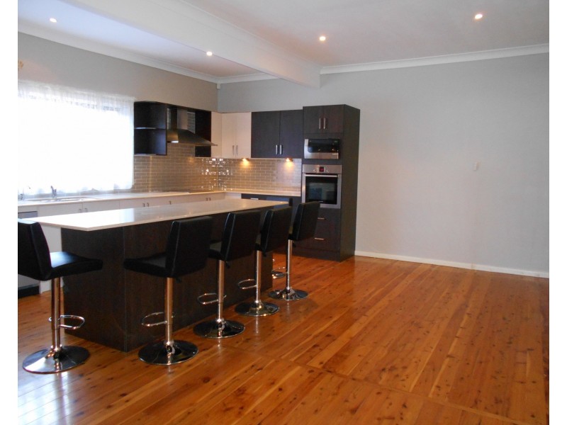 787 The Horsley Drive, Smithfield NSW 2164