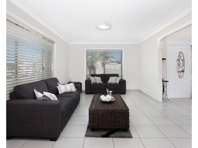 9 Bringelly Place, Bonnyrigg Heights NSW 2177