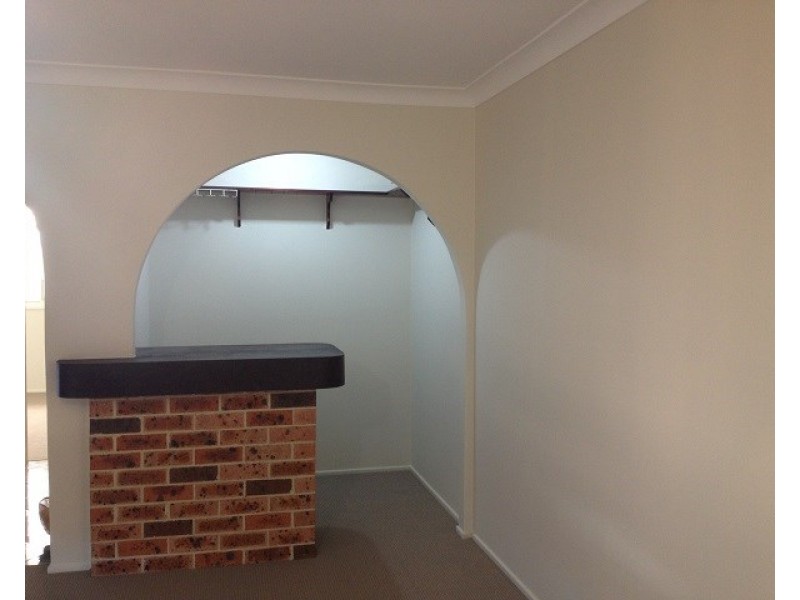 17 Falmer Street, Abbotsbury NSW 2176