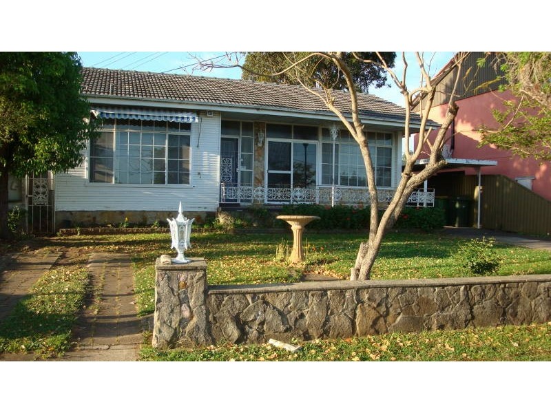 86 Lombard Street, Fairfield West NSW 2165