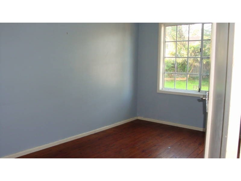 86 Lombard Street, Fairfield West NSW 2165